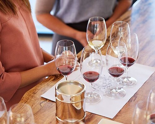  Top 10 Things to Enjoy on Wine Tours in Margaret River  .