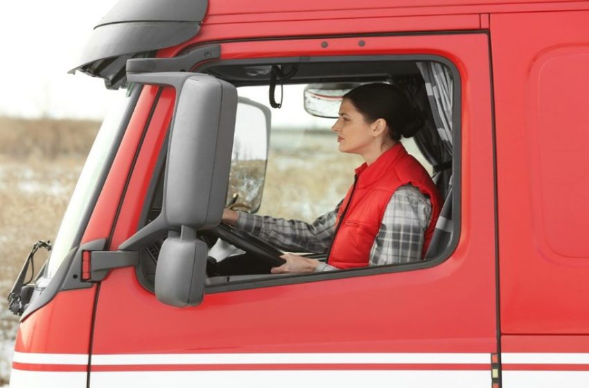  How veteran benefits can support your path to becoming a professional truck driver